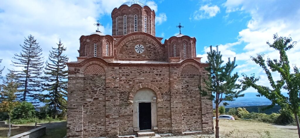 Црква Пресвете Богородице у Манастиру Матејчи. Аутор фотографије је Марко Матић.