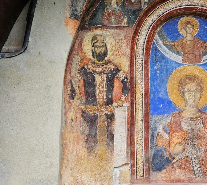 Краљ Марко на ктиторској композицији у Цркви Светог Димитрија у Марковом манастиру (Маркова Сушица, Република Северна Македонија). Аутор фотографије је Петар Нешић. Фотографија је власништво портала Српска средњовековна историја.